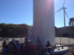 Wind power supporters learn about the details of wind based clean energy