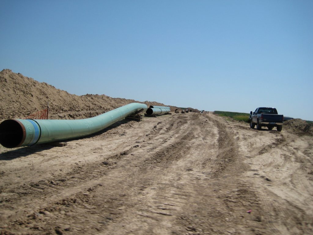 Land required for pipelines may be extensive and the construction process may be disruptive. Photo credit: Wikipedia